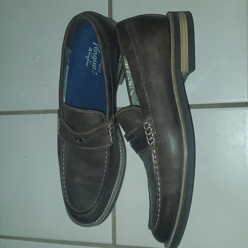 Penguin mens loafers